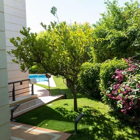 Beachside In Puerto Marina, Villa